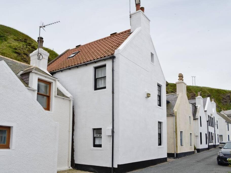 Fisherman'S Cottage In Pennan Eksteriør billede