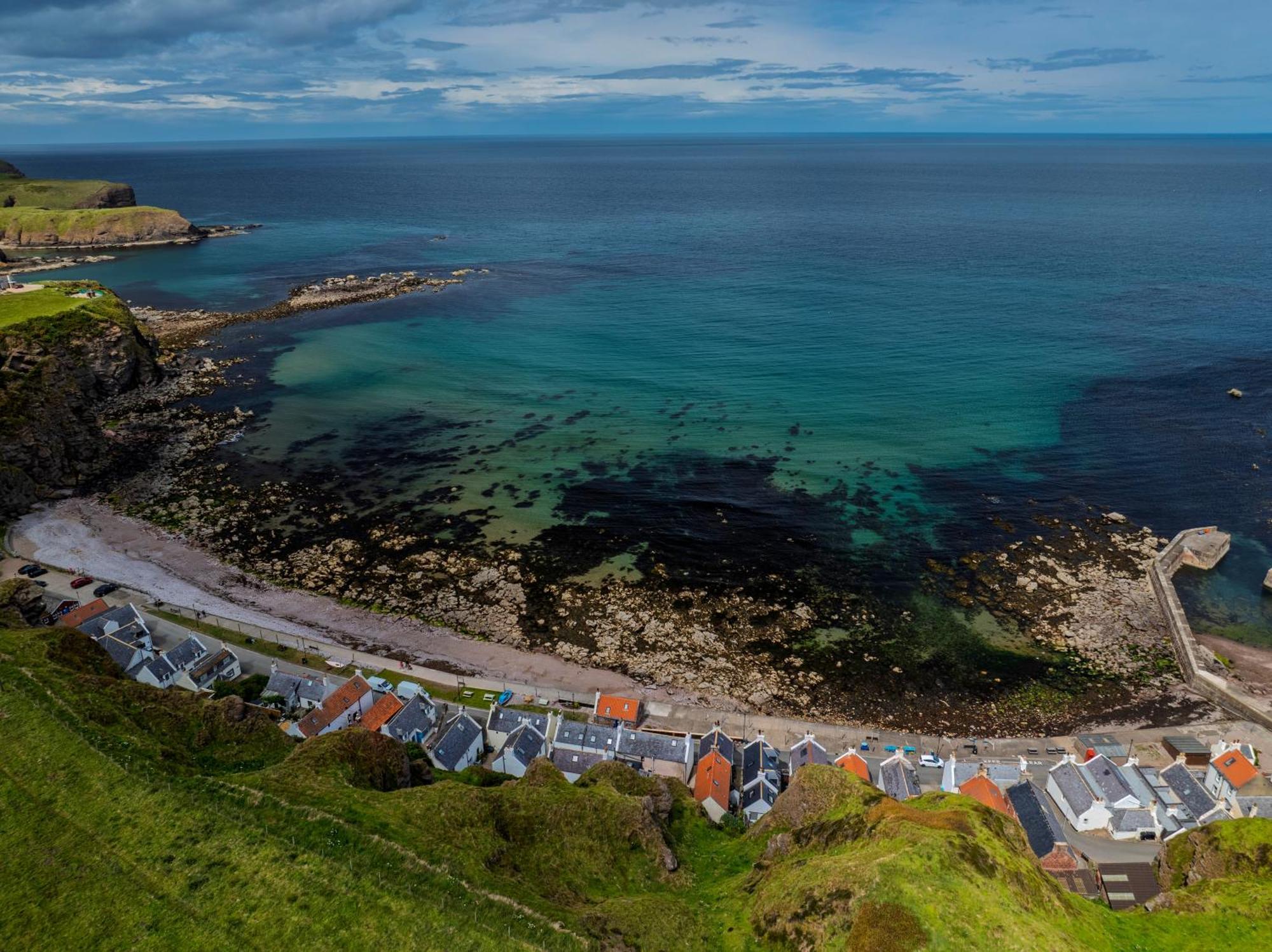 Fisherman'S Cottage In Pennan Eksteriør billede