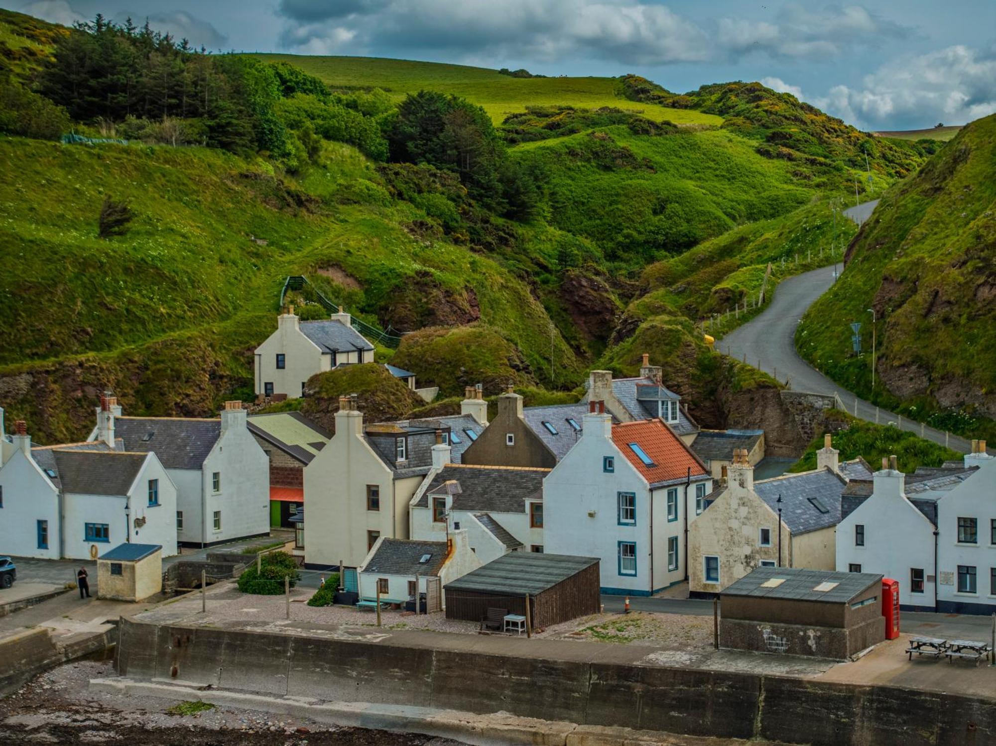 Fisherman'S Cottage In Pennan Eksteriør billede